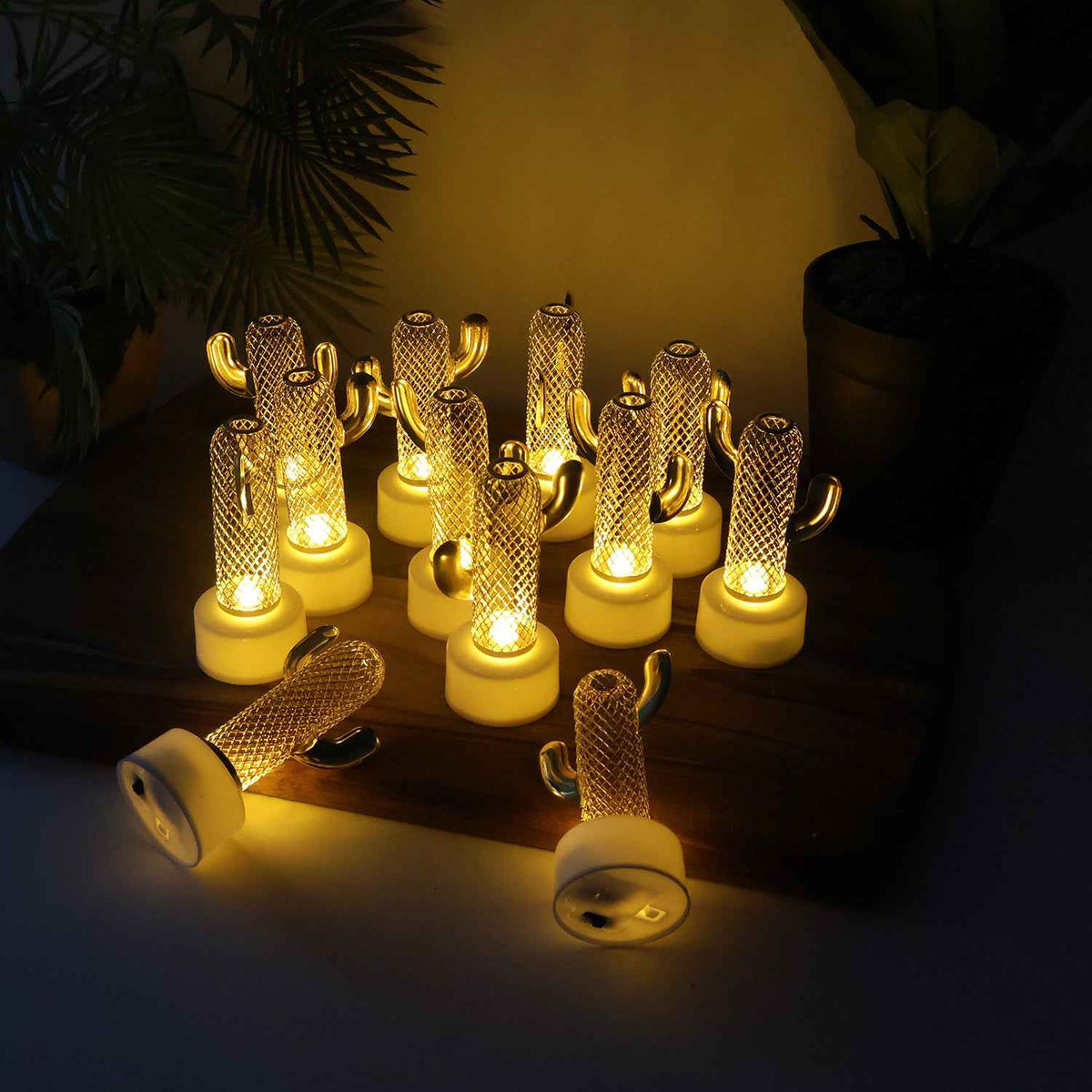 Decorative Cactus Shaped Flameless Led Candles (12 Pc)