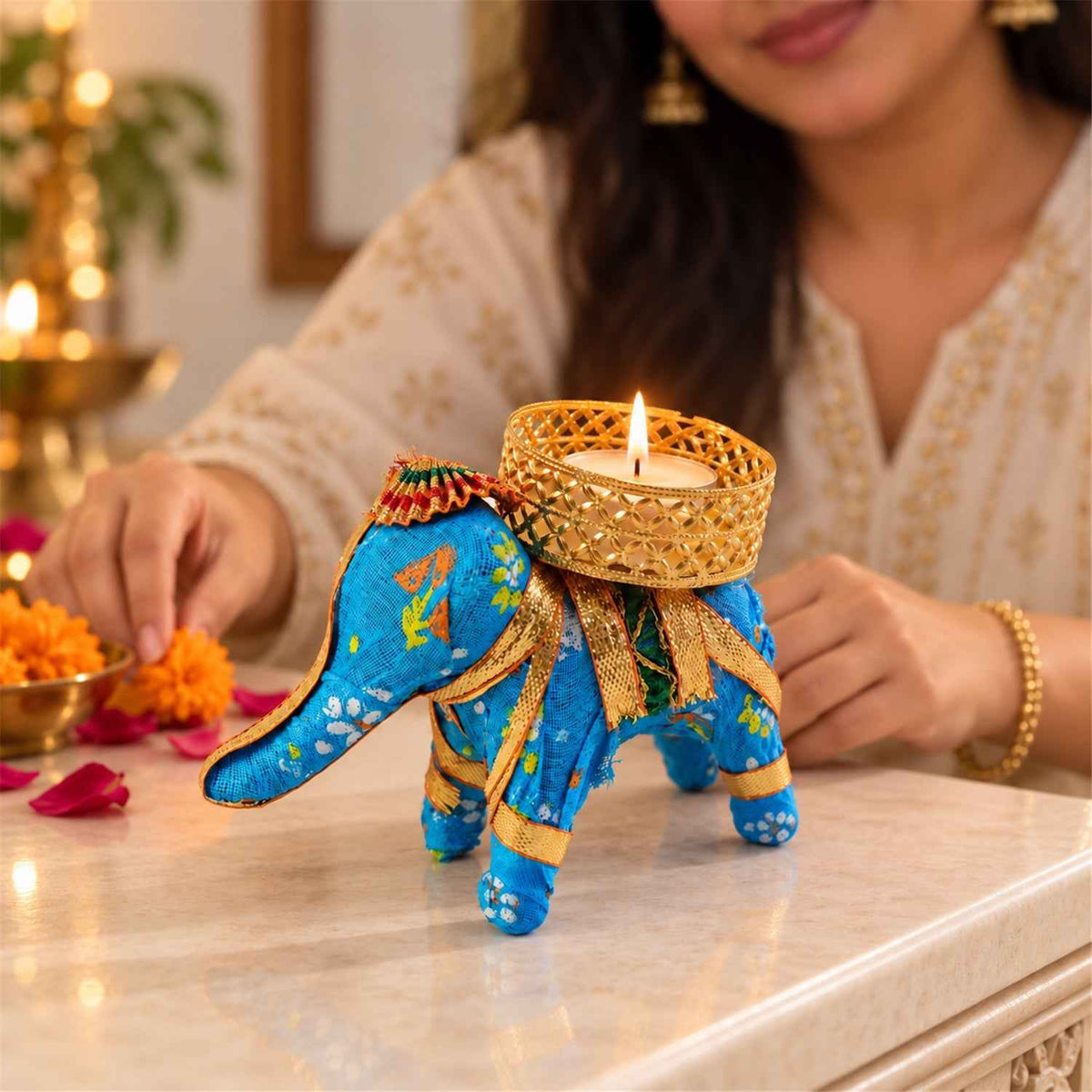 Decorative Elephant Tealight Candle Holder For Festive Home And Table Decor (1 Pc)