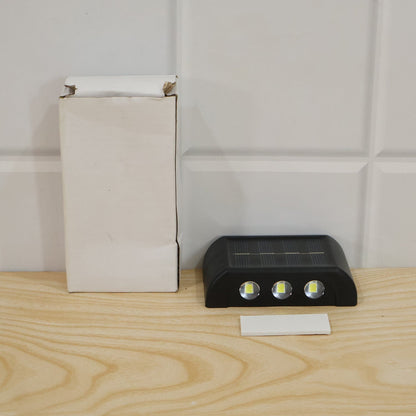 Solar Powered Sensor Led Wall Light For Garden Fence And Outdoor Use (1 Piece)