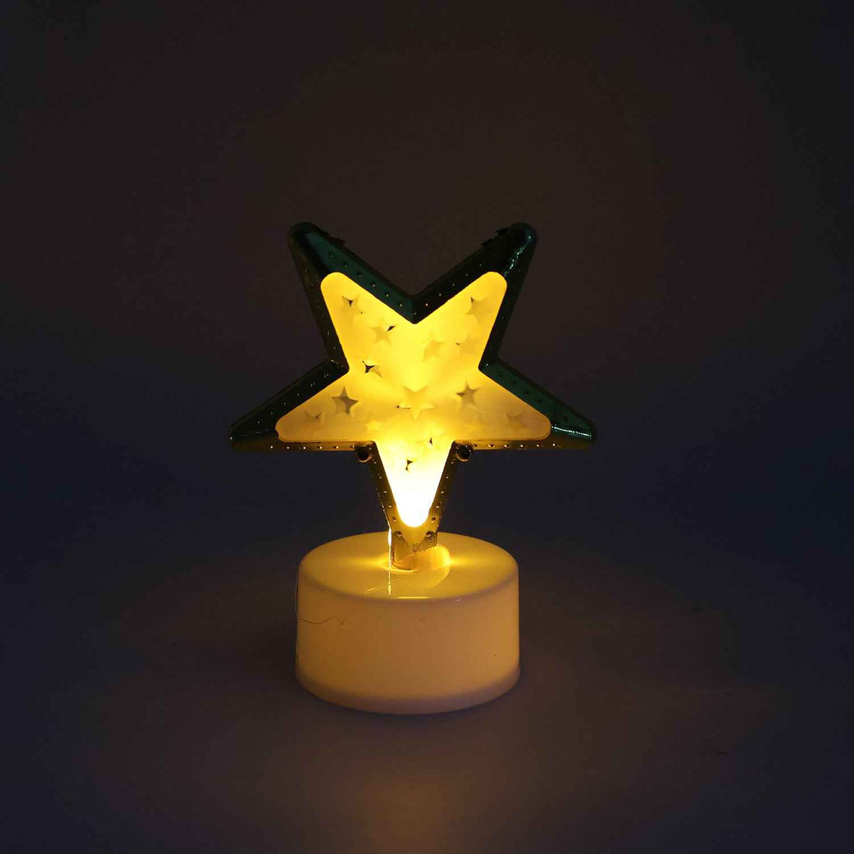 Decorative Star Shaped Flameless Led Candles (4 Pc)