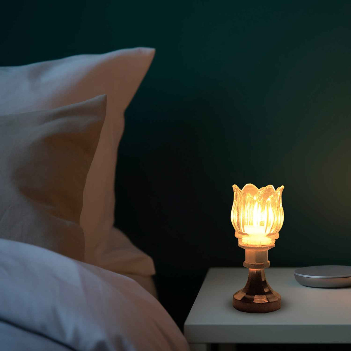 Premium Lotus Shaped Led Decorative Lamp With Stand